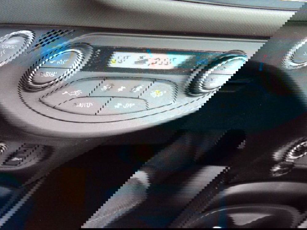 Toyota Yaris usata a Bologna (13)