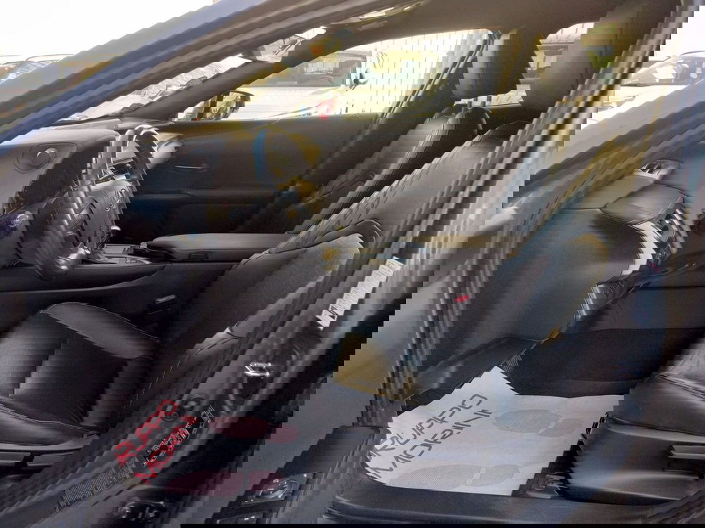 Lexus UX usata a Modena (8)