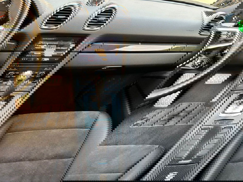 Porsche 718 Cayman  usata a Modena (12)