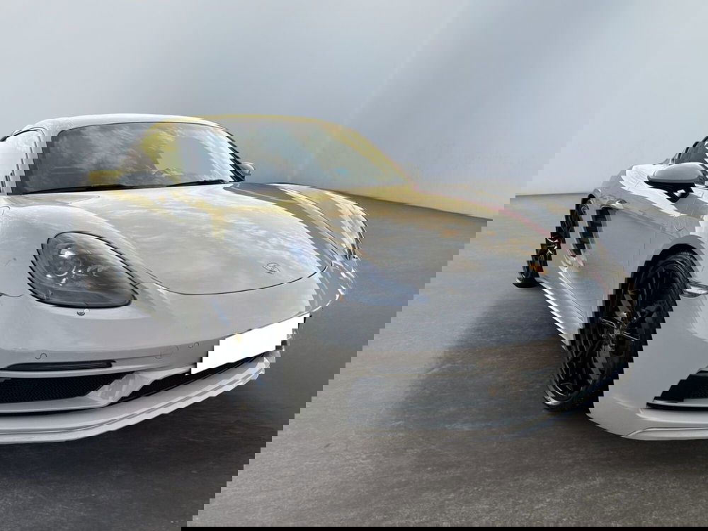 Porsche 718 Cayman  usata a Modena (3)