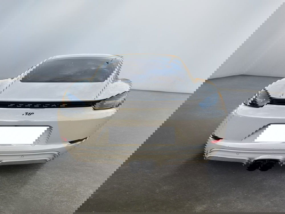 Porsche 718 Cayman  usata a Modena (5)