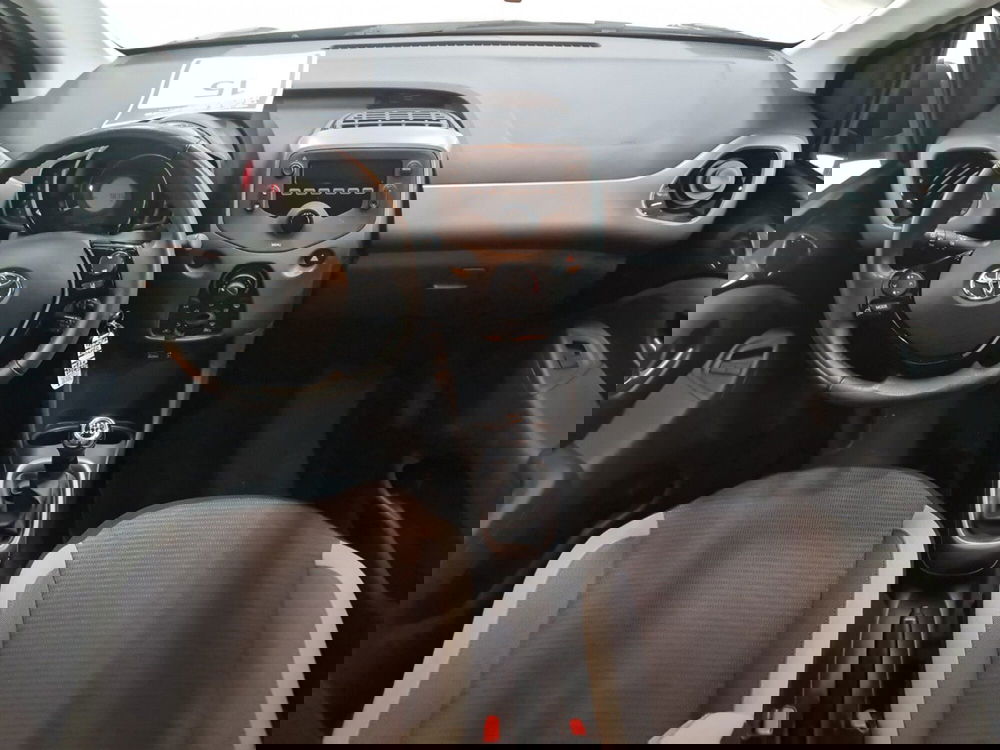 Toyota Aygo usata a Bologna (10)