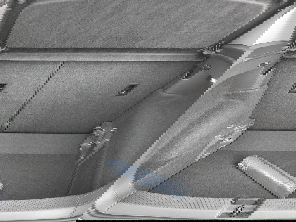 Volkswagen T-Cross usata a Palermo (14)