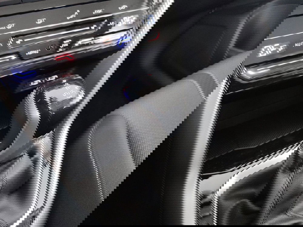 Volkswagen T-Roc usata a Palermo (11)