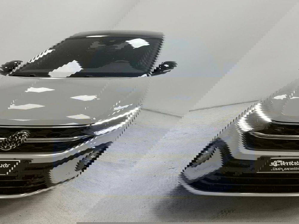 Volkswagen Taigo usata a Como (6)