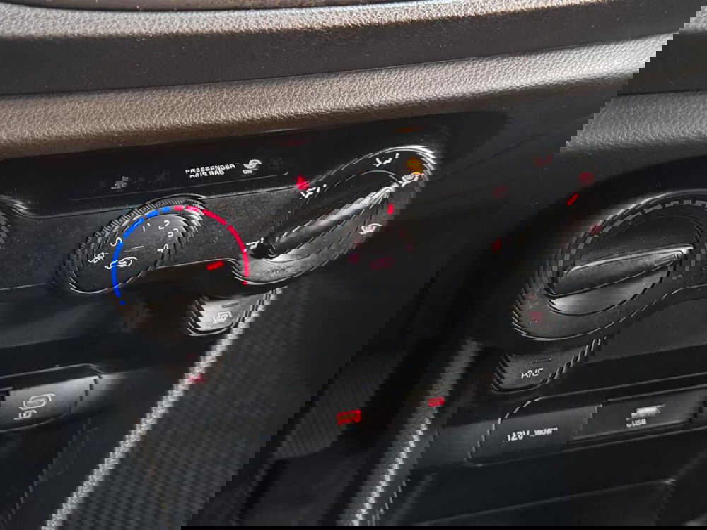 Kia Picanto usata a Como (18)