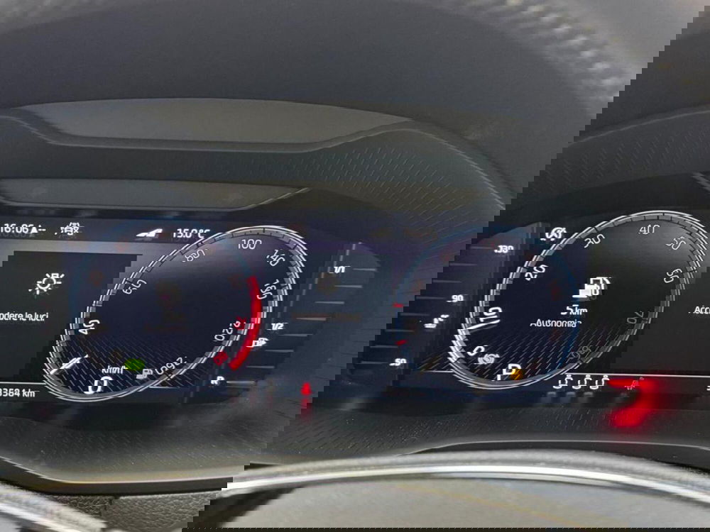 Skoda Karoq usata a Como (12)