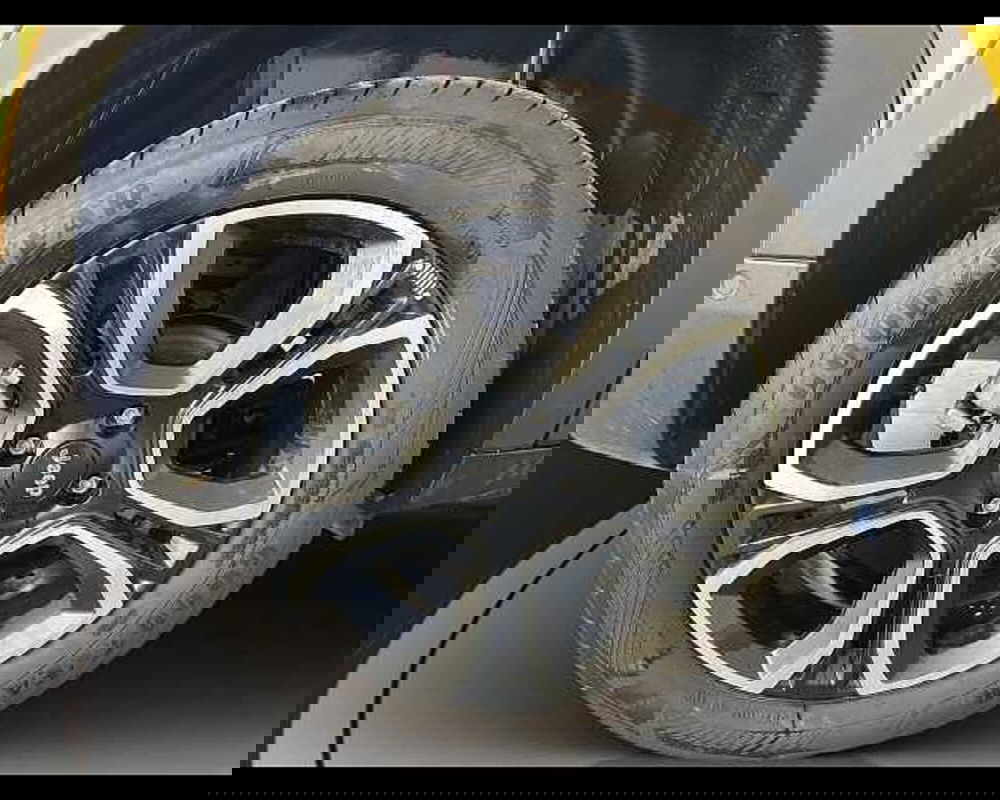 Jeep Avenger usata a Roma (11)