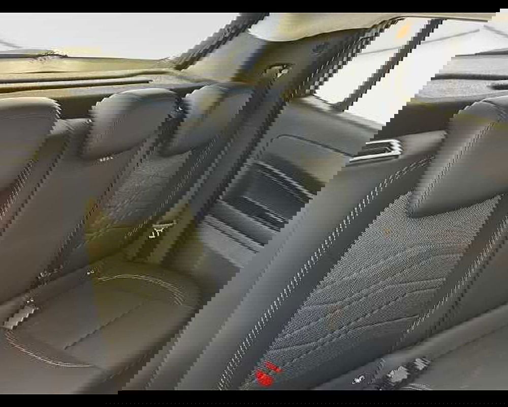 Jeep Avenger usata a Roma (9)