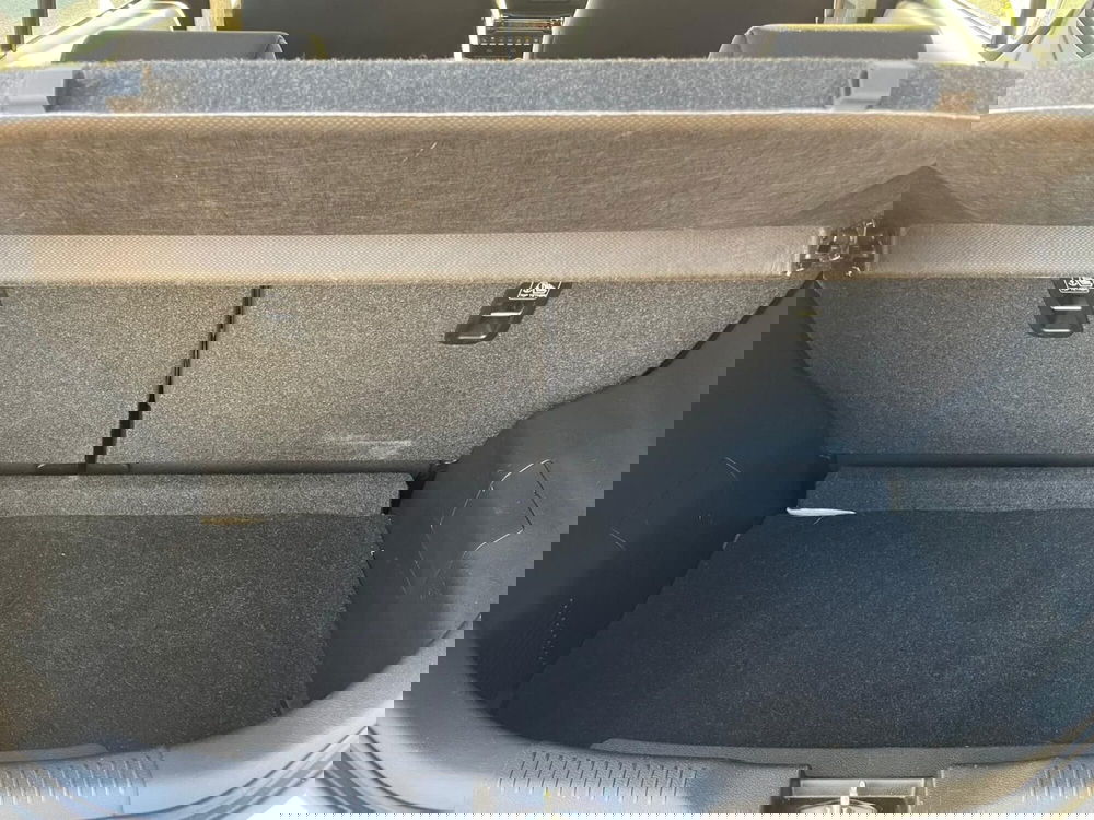 Suzuki Ignis usata a Vicenza (7)