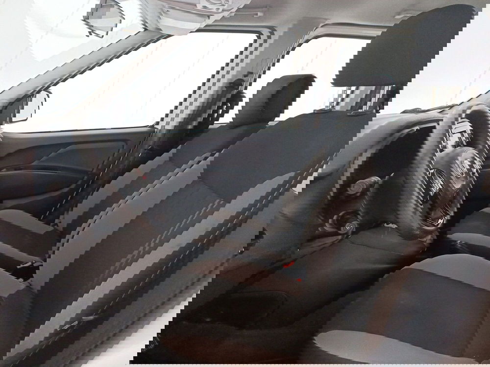 Fiat Doblò usata a Bari (6)