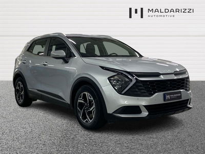 Kia Sportage 1.6 crdi mhev Business mt del 2022 usata a Bari