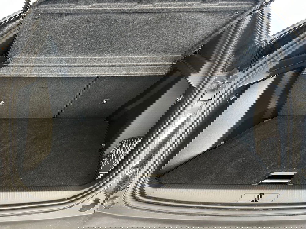 Peugeot 2008 usata a Bari (10)