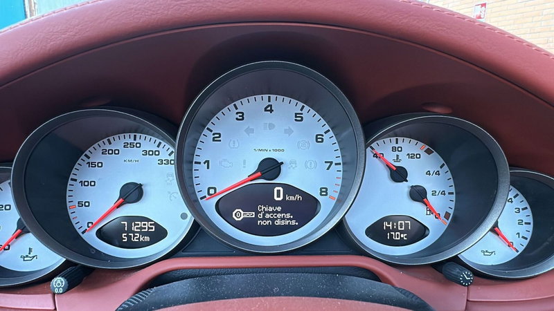 Porsche 911 Cabrio usata a Pescara (13)