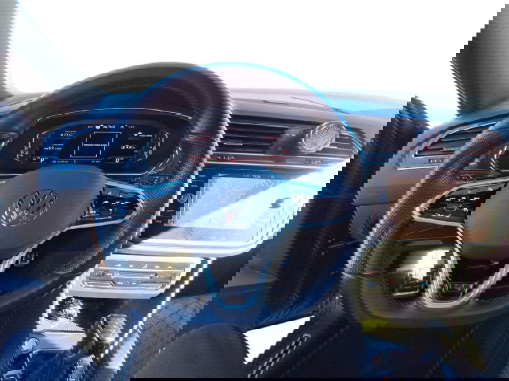 Volkswagen Tiguan usata a Salerno (16)