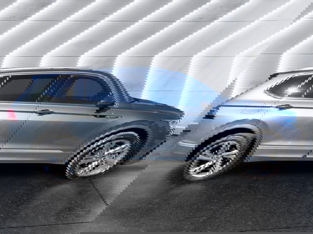 Volkswagen Tiguan usata a Salerno (4)