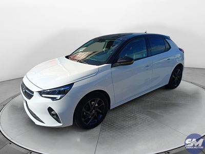 Opel Corsa 1.2 100 CV Design &amp; Tech del 2022 usata a Siena
