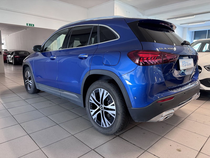 Mercedes-Benz GLA SUV usata a Messina (4)