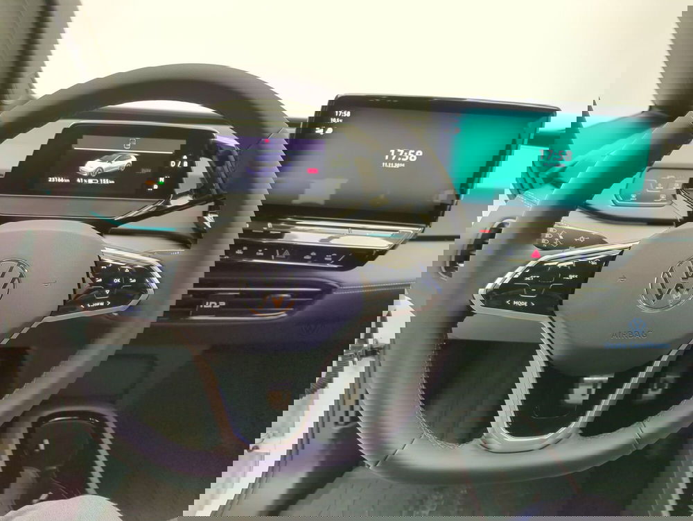 Volkswagen ID.3 usata a Avellino (17)