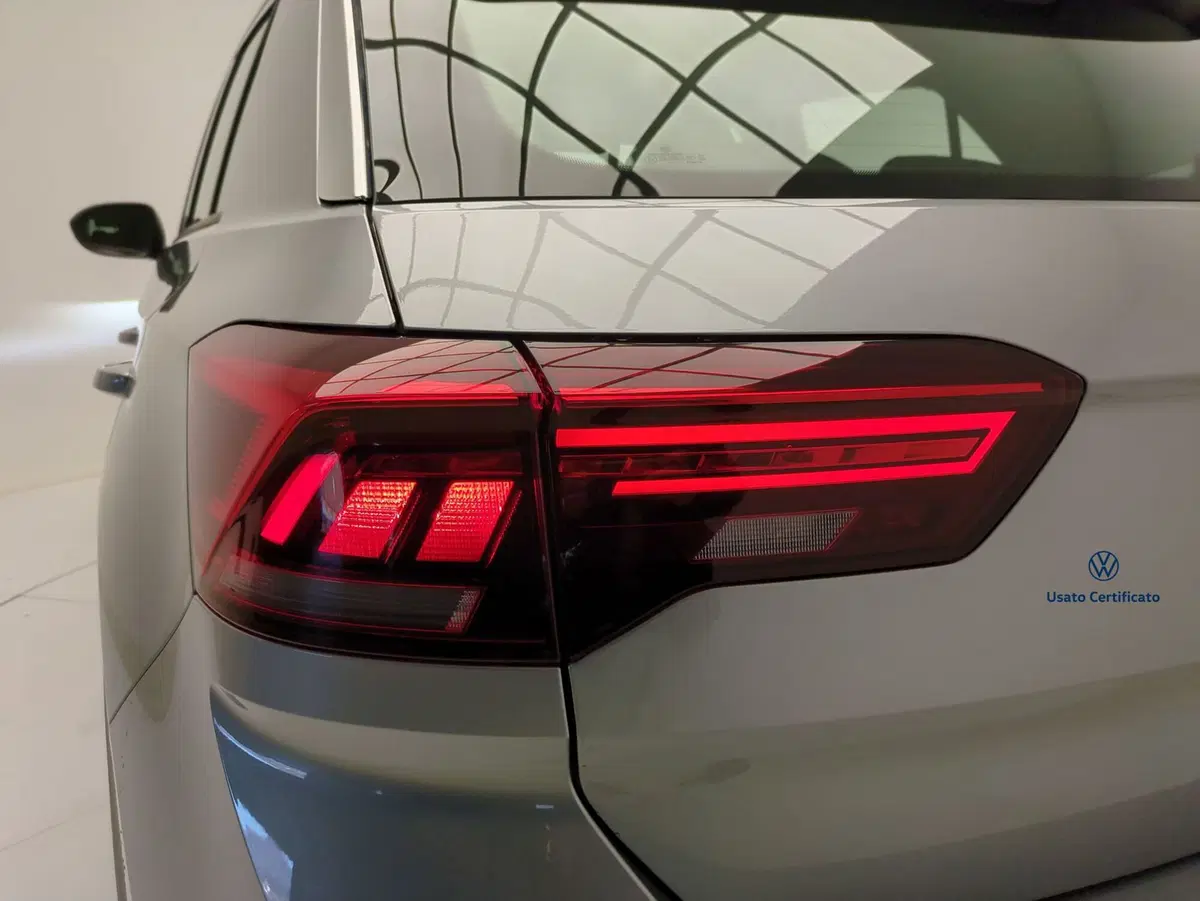 Volkswagen T-Roc usata a Avellino (12)