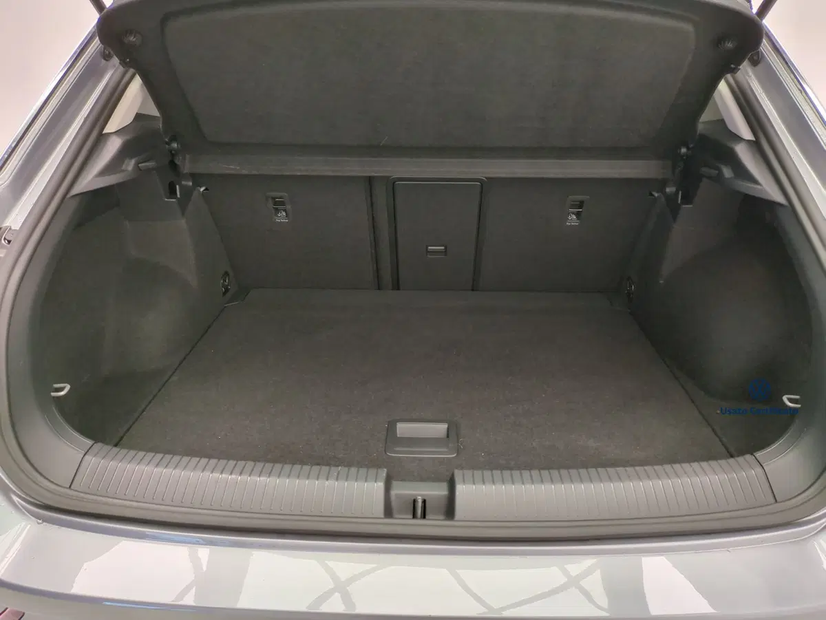 Volkswagen T-Roc usata a Avellino (13)