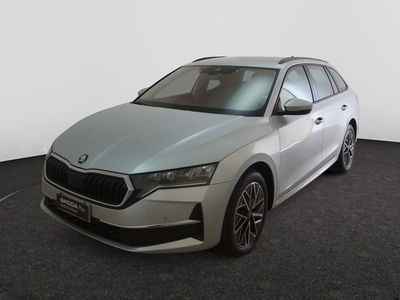 Skoda Octavia Station Wagon 2.0 tdi Executive 150cv dsg del 2025 usata a Torino