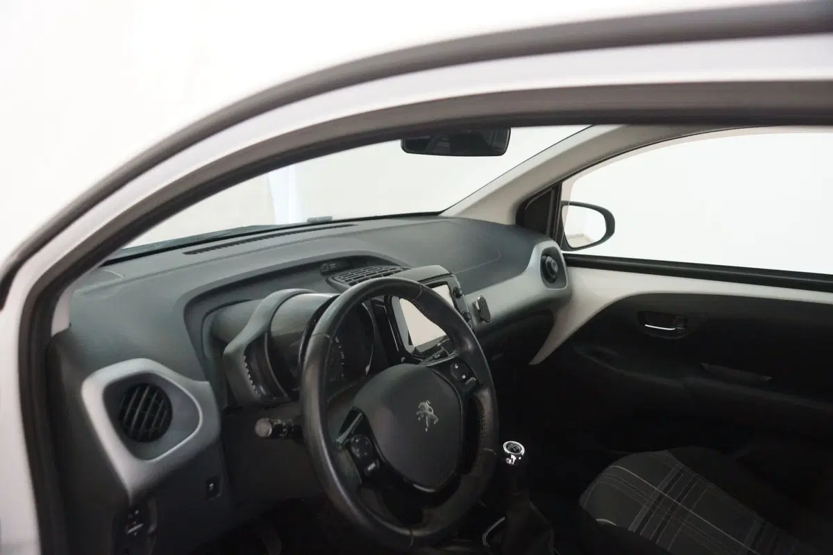 Peugeot 108 usata a Torino (10)