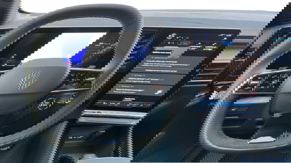 Renault Rafale nuova a Treviso (7)