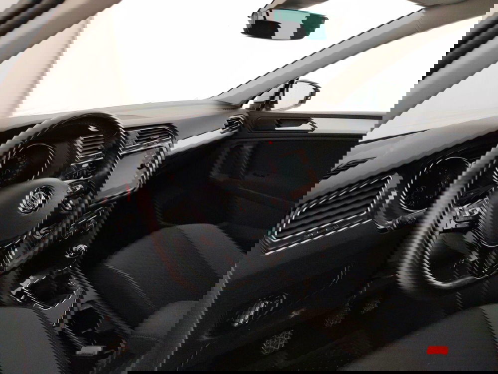 Volkswagen Tiguan usata a Massa-Carrara (8)