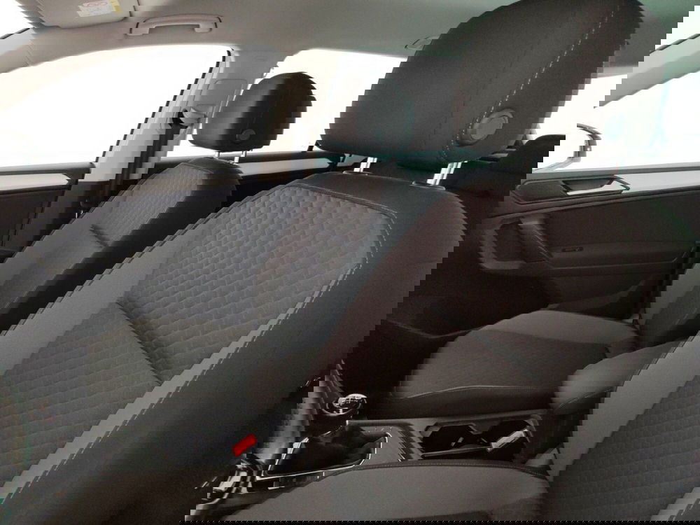 Volkswagen Tiguan usata a Massa-Carrara (9)