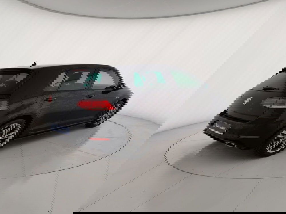 Volkswagen Golf usata a Massa-Carrara (3)