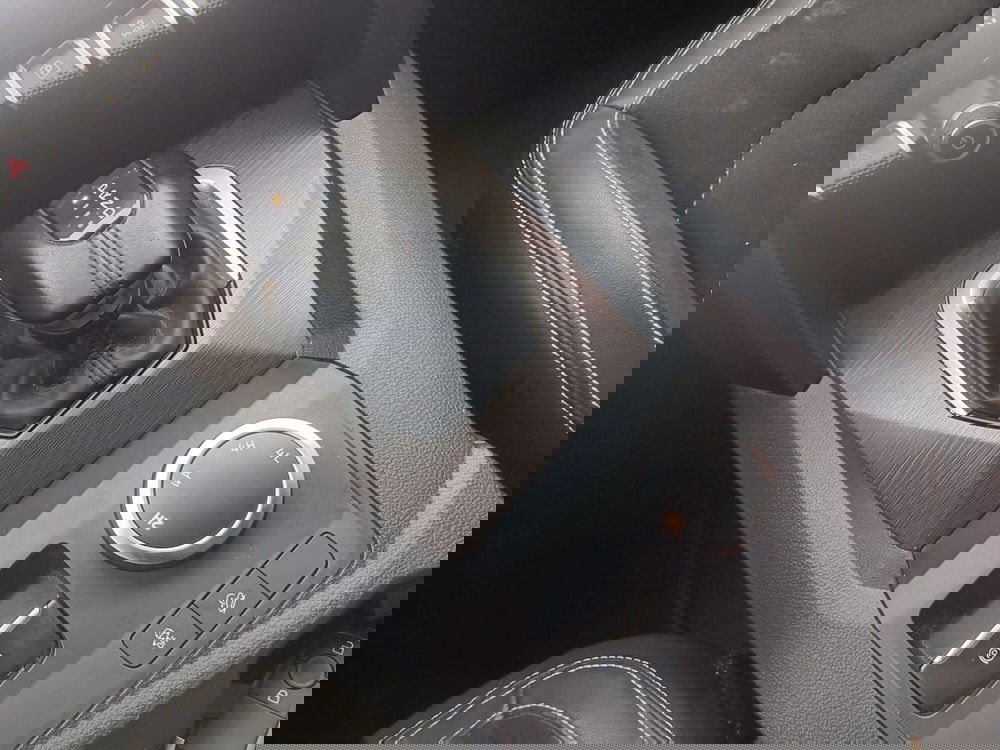 Volkswagen Amarok usata a Asti (11)