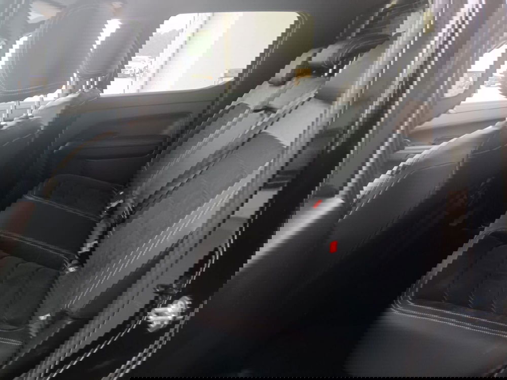 Volkswagen Amarok usata a Asti (8)