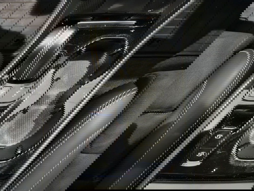 Volvo XC40 usata a Vercelli (12)