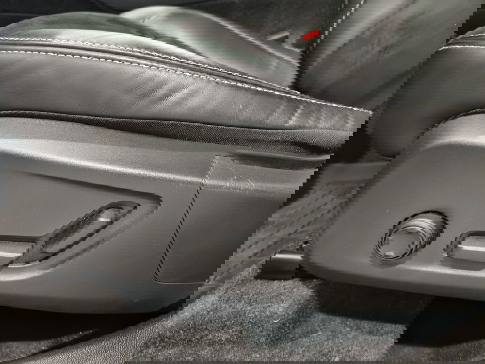 Volvo XC40 usata a Vercelli (16)