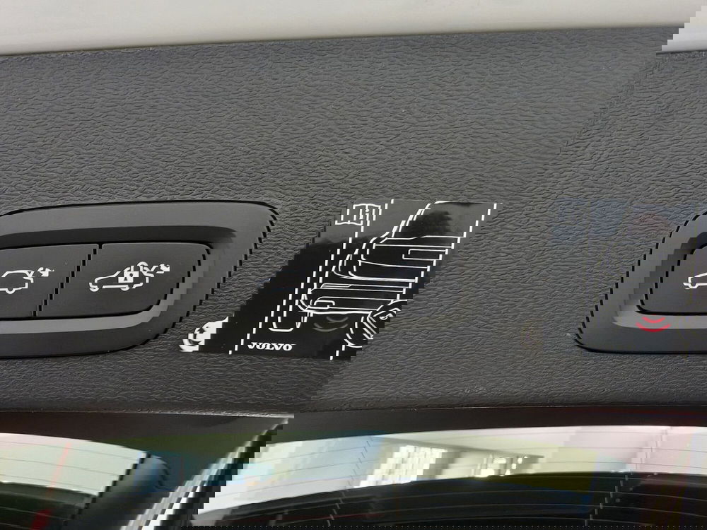 Volvo XC40 usata a Vercelli (19)