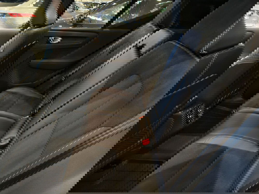 Volvo XC40 usata a Vercelli (9)