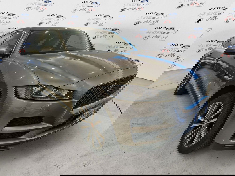 Jaguar F-Pace usata a Vercelli (2)