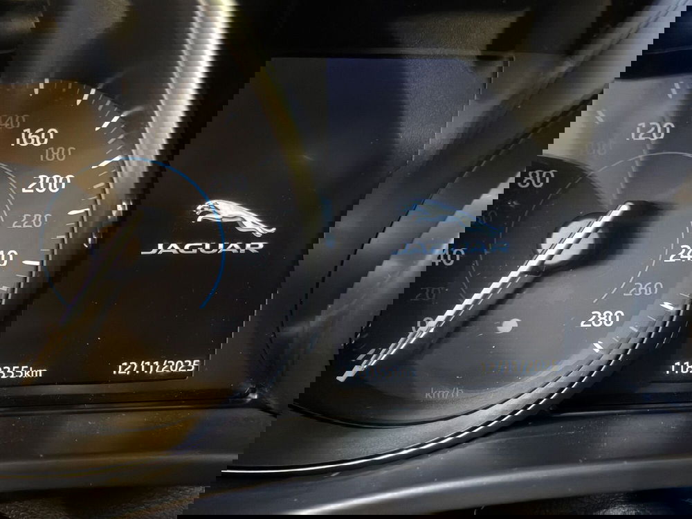 Jaguar F-Pace usata a Vercelli (20)