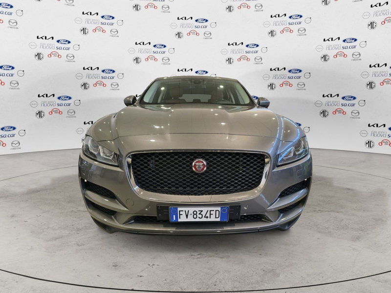 Jaguar F-Pace usata a Vercelli (3)