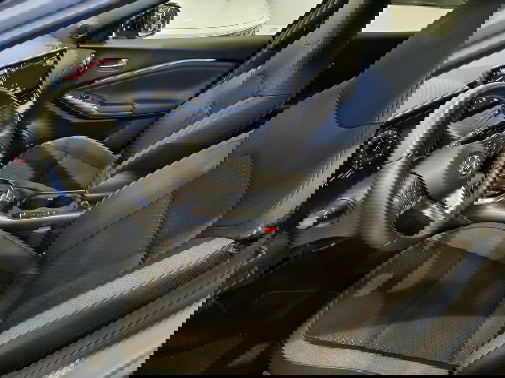 Nissan Juke usata a Vercelli (9)