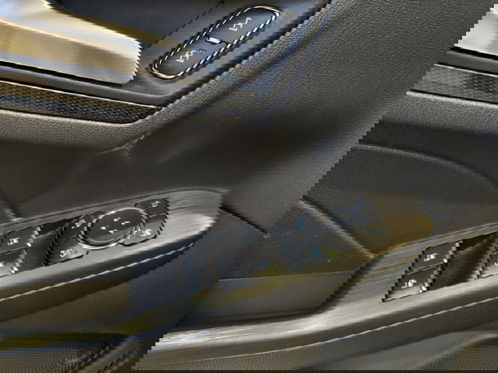 Ford Kuga usata a Vercelli (16)