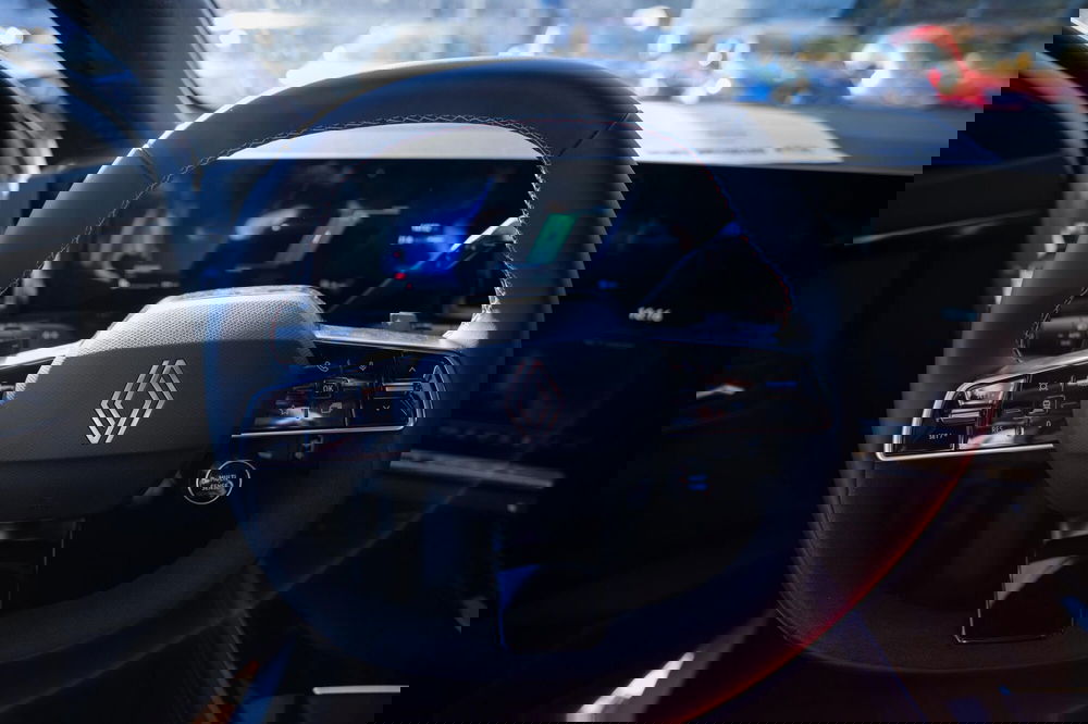 Renault Rafale nuova a Torino (13)