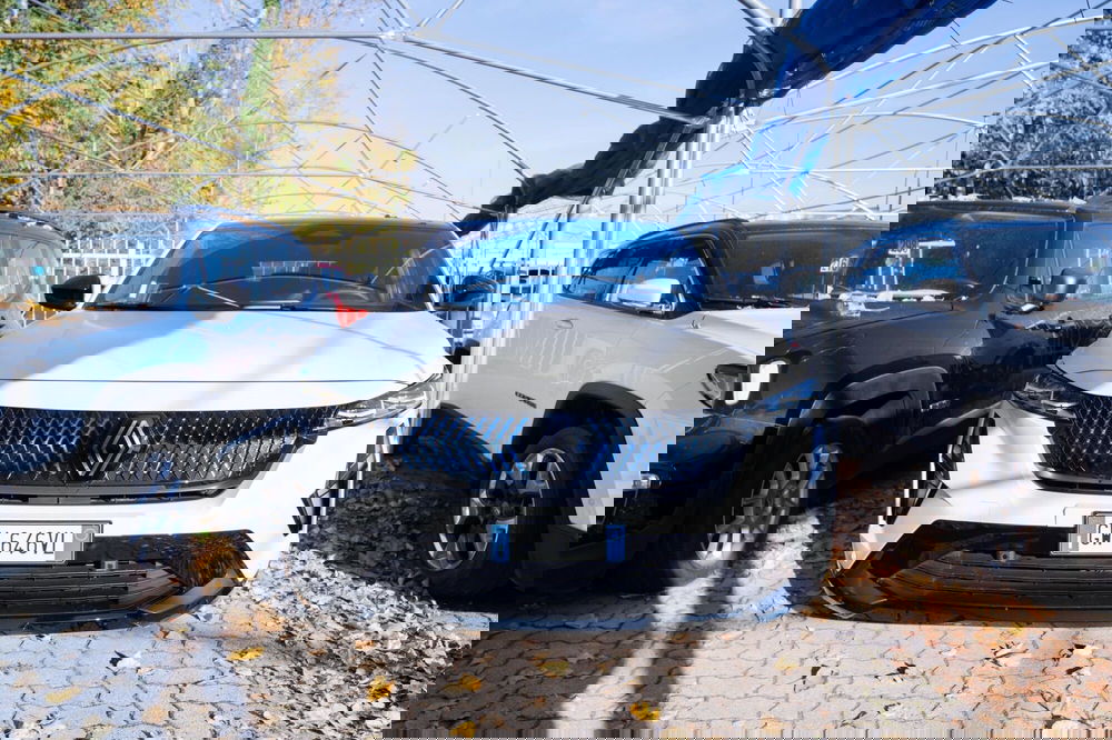 Renault Rafale nuova a Torino (4)