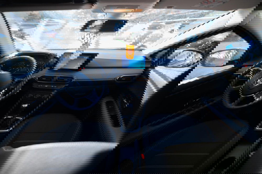 Dacia Sandero usata a Torino (7)