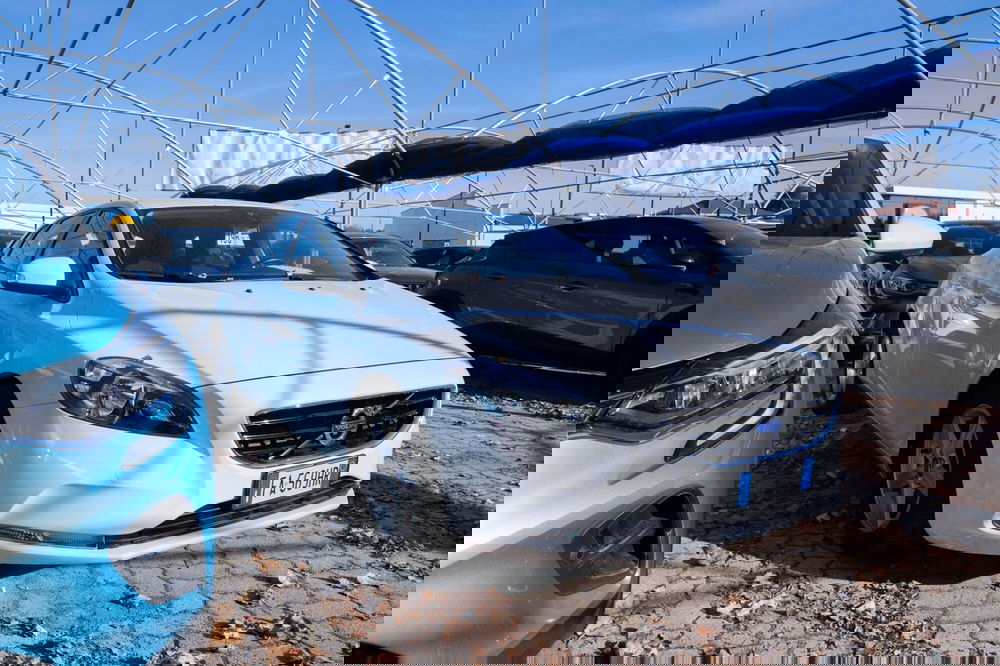 Volvo V40 usata a Torino (17)