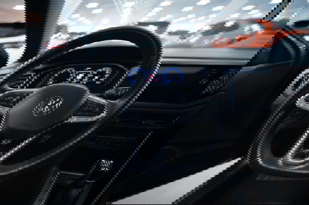 Volkswagen Taigo usata a Torino (11)