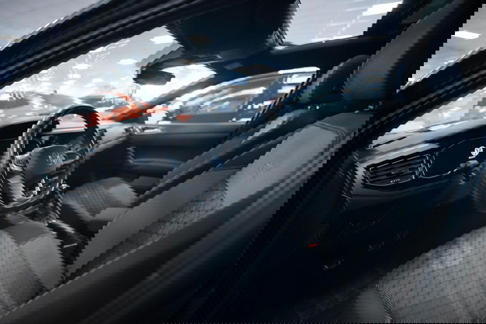 Volkswagen Taigo usata a Torino (6)