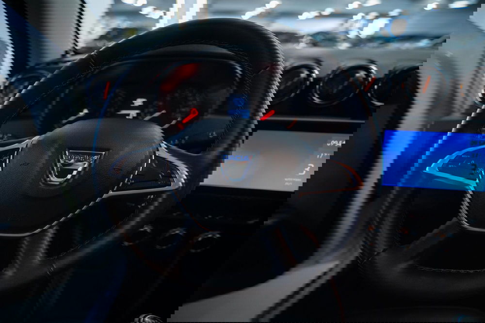 Dacia Duster usata a Torino (8)