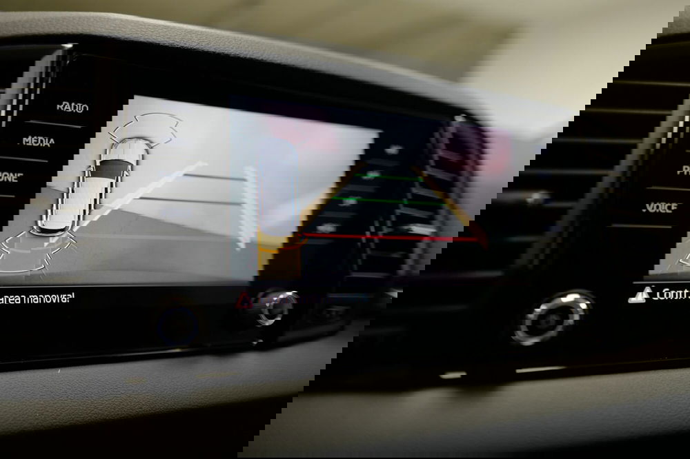 Skoda Karoq nuova a Varese (19)